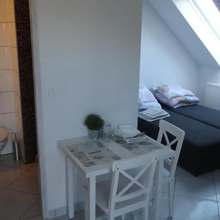 Rum i privatbostad Na Fali *